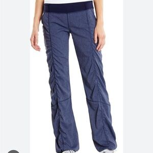 Lucy Get Going Pant women’s size extra small. Color: navy blue heather